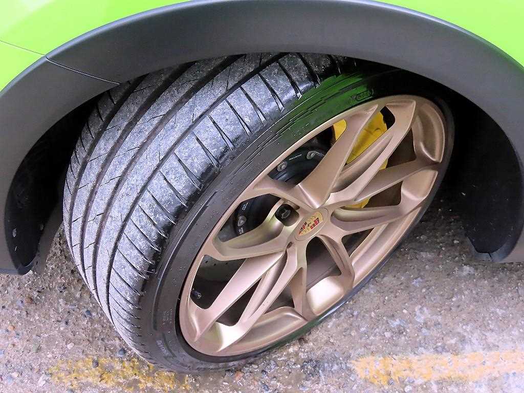 Porsche Cayenne — photo 20