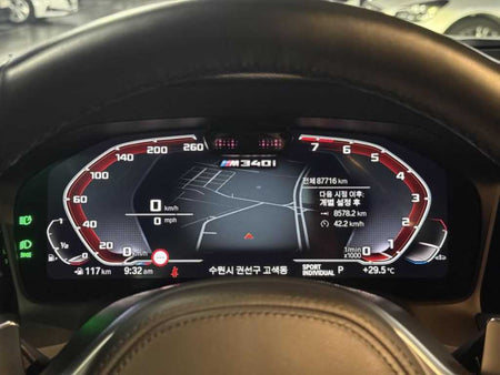 BMW 3-Series — photo 08