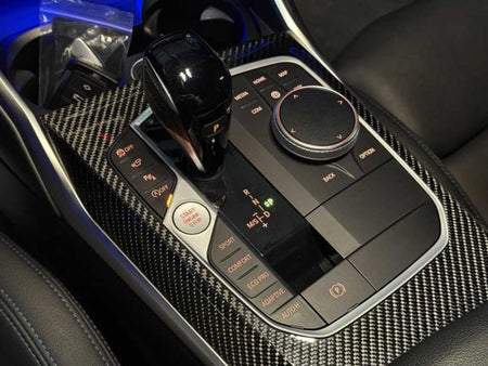 BMW 3-Series — photo 09