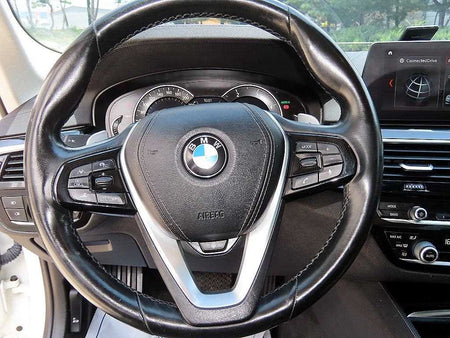 BMW 5-Series — photo 08