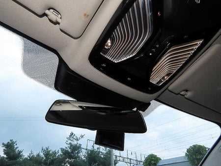 BMW 5-Series — photo 15