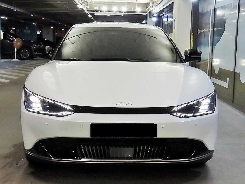 Kia EV6 — photo 02