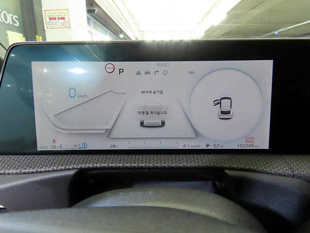 Kia EV6 — photo 09