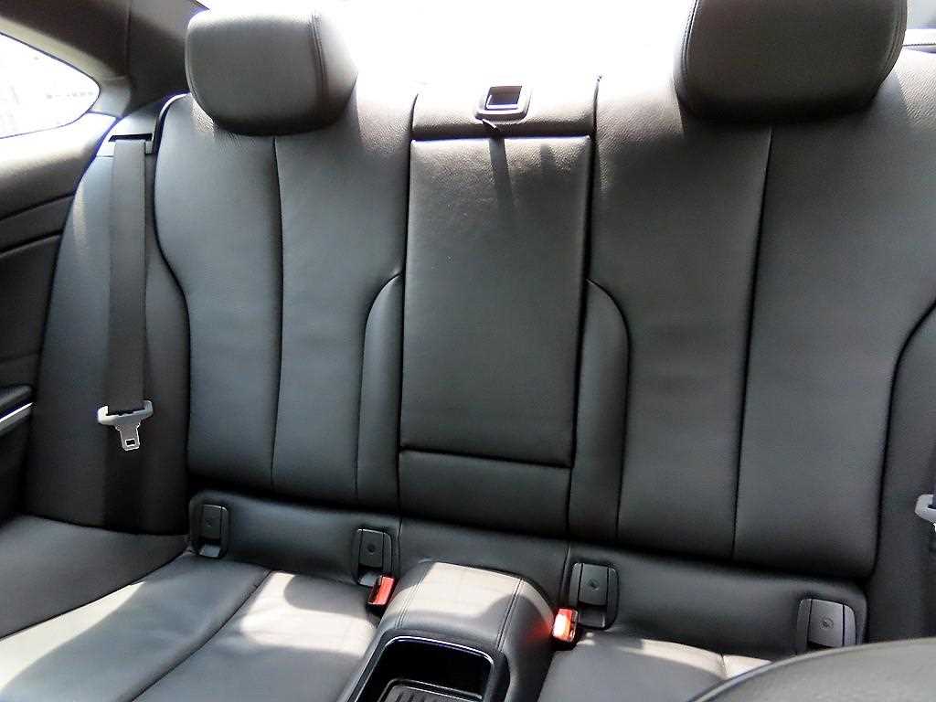 BMW 4-Series — photo 06