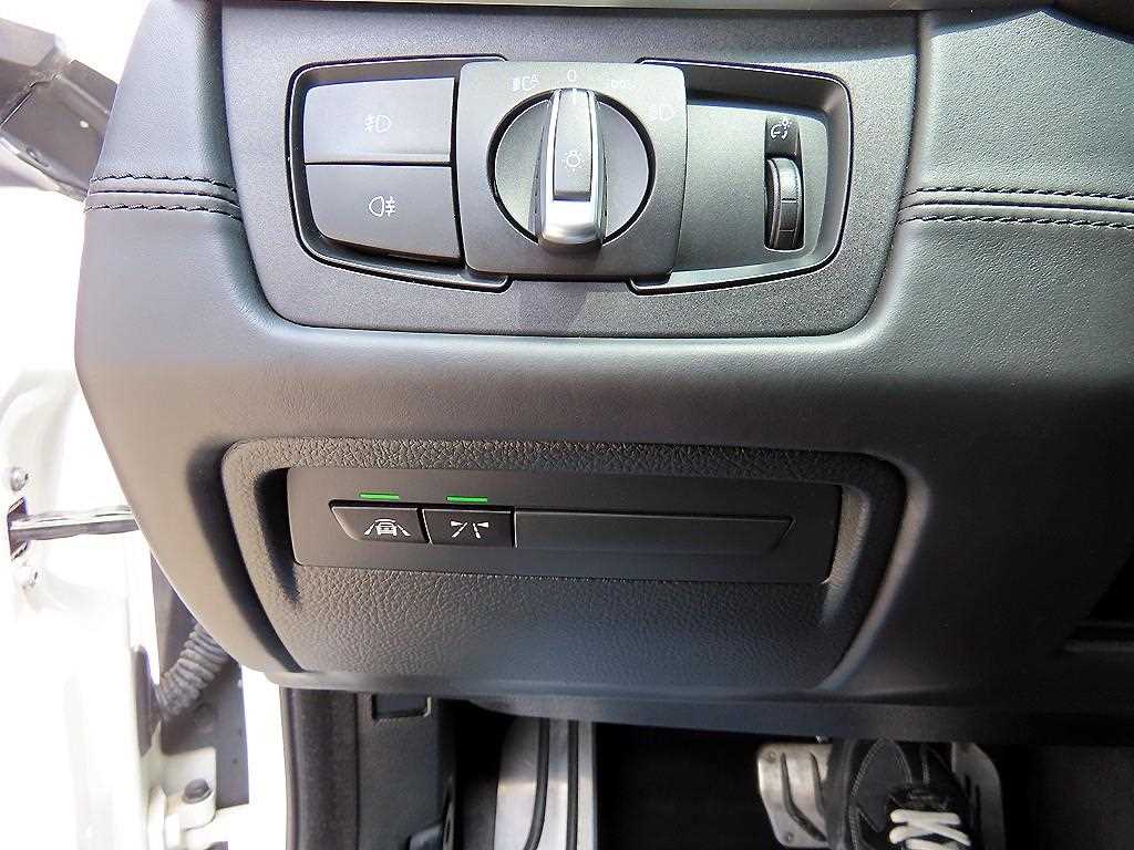 BMW 4-Series — photo 13