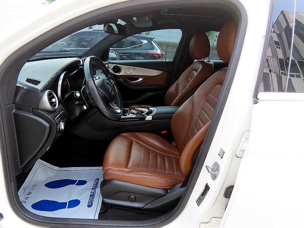 Mercedes-Benz GLC-Class — photo 05