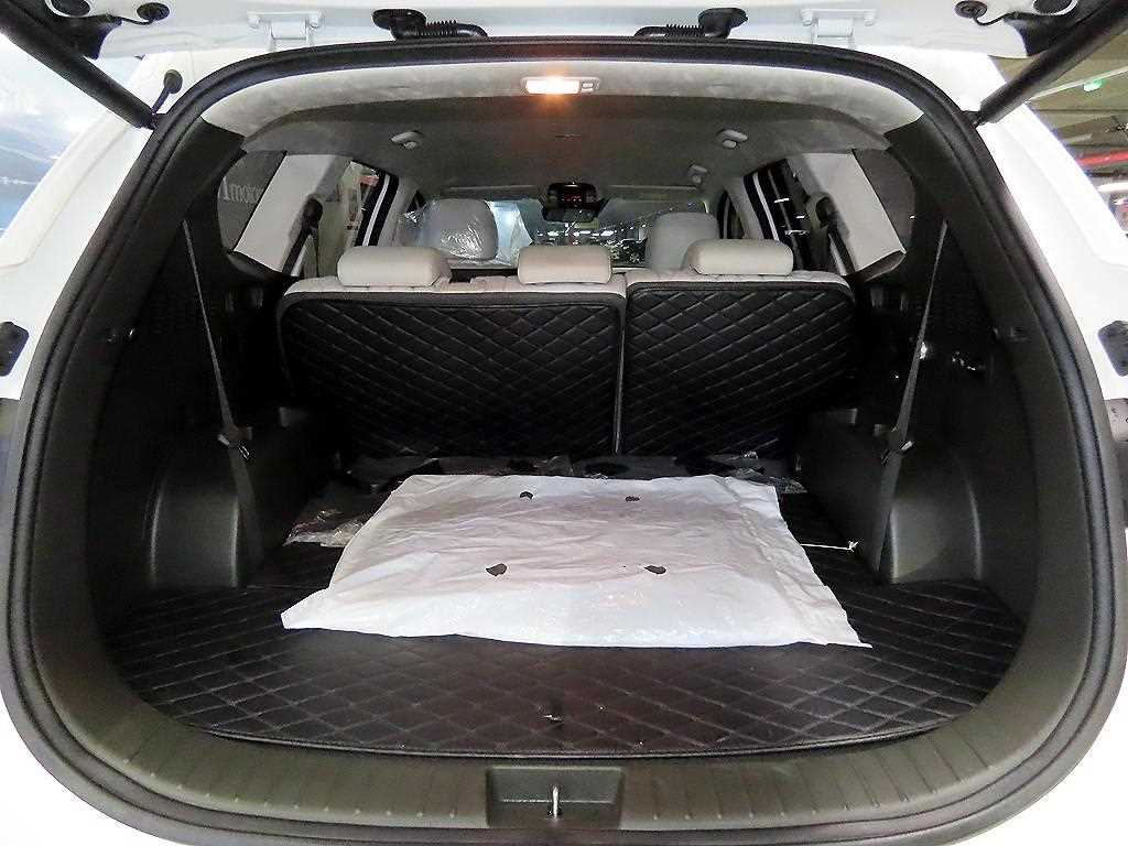 Hyundai Santafe — photo 16