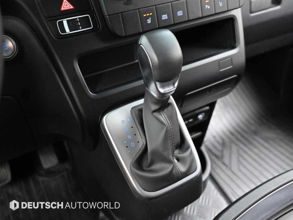 Hyundai Staria — photo 09