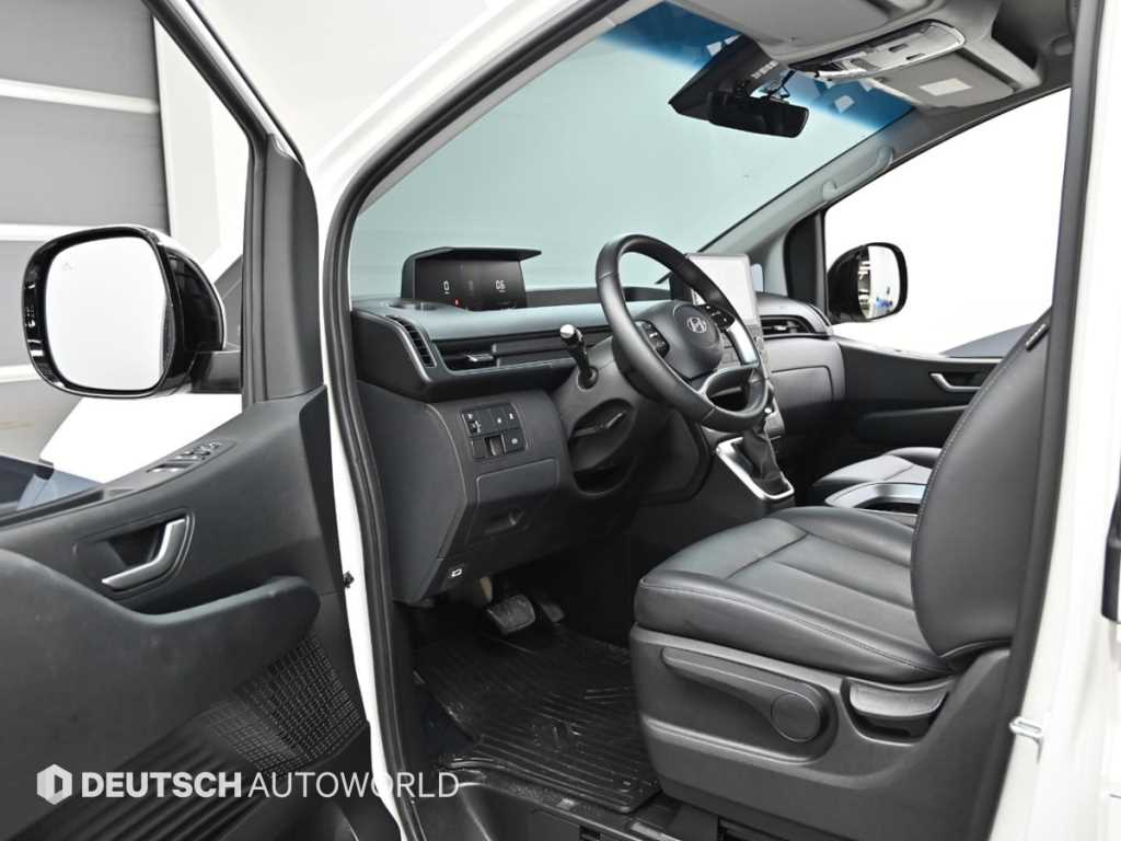 Hyundai Staria — photo 11
