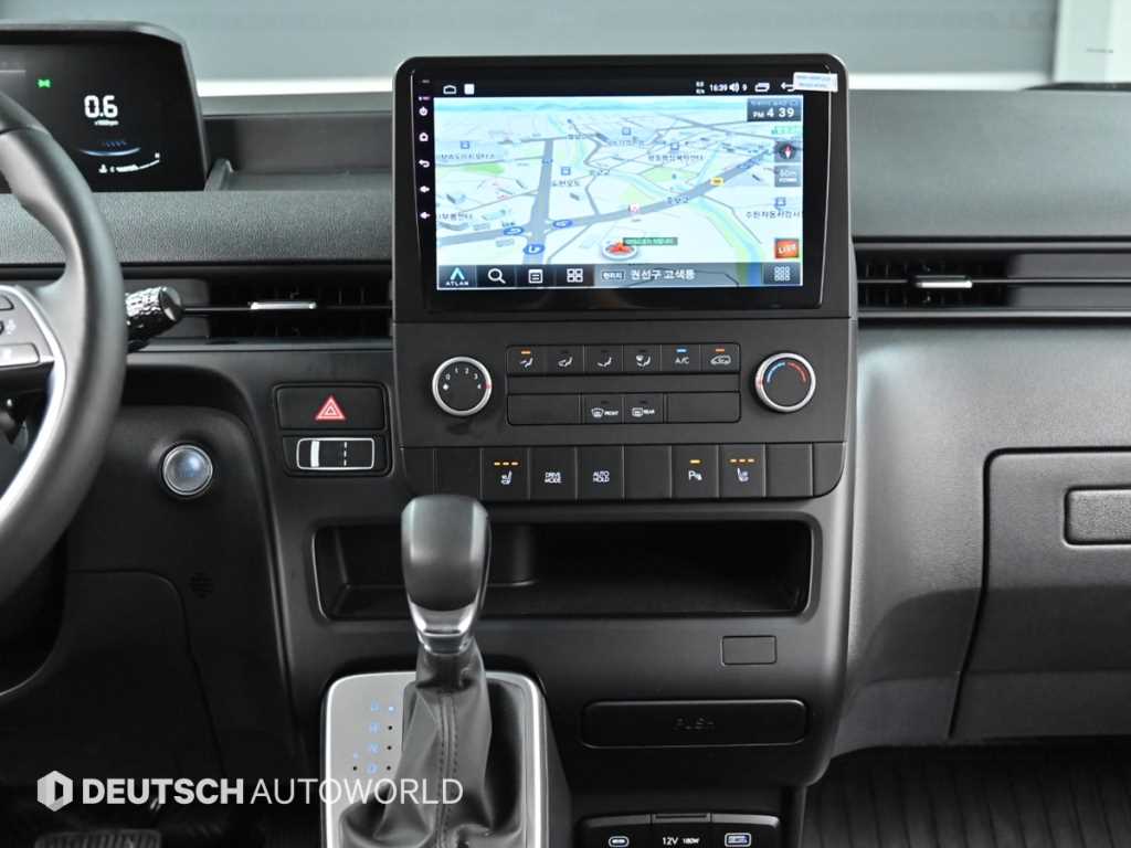 Hyundai Staria — photo 14