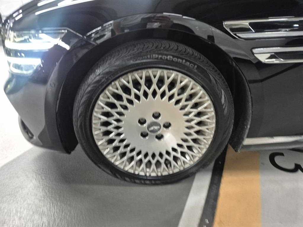 Genesis G80 — photo 06
