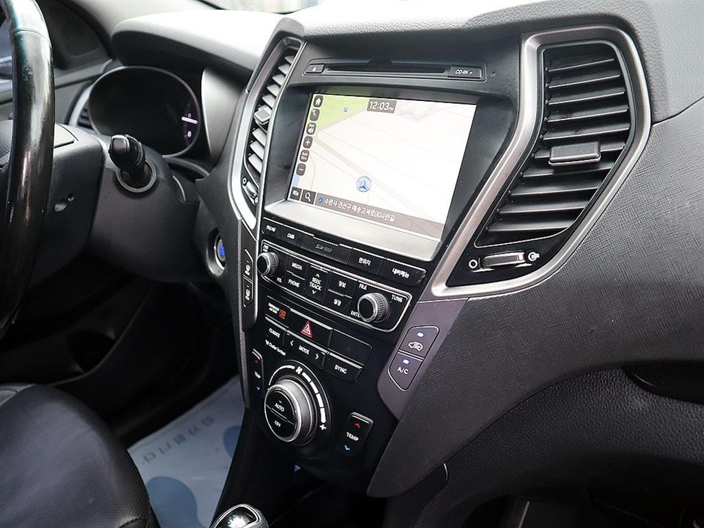 Hyundai Santafe — photo 11