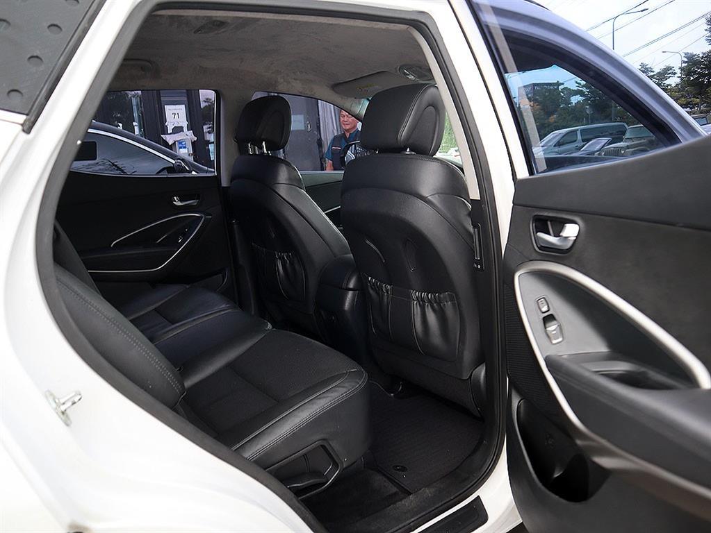 Hyundai Santafe — photo 14