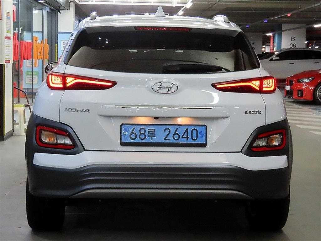 Hyundai Kona — photo 05