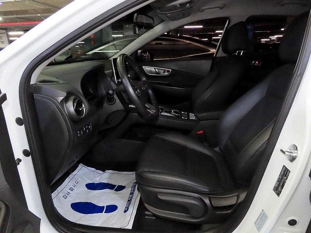 Hyundai Kona — photo 06