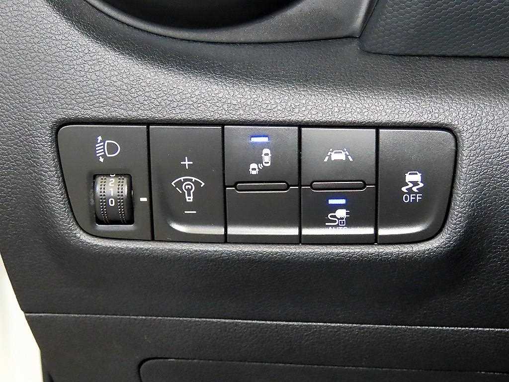 Hyundai Kona — photo 14