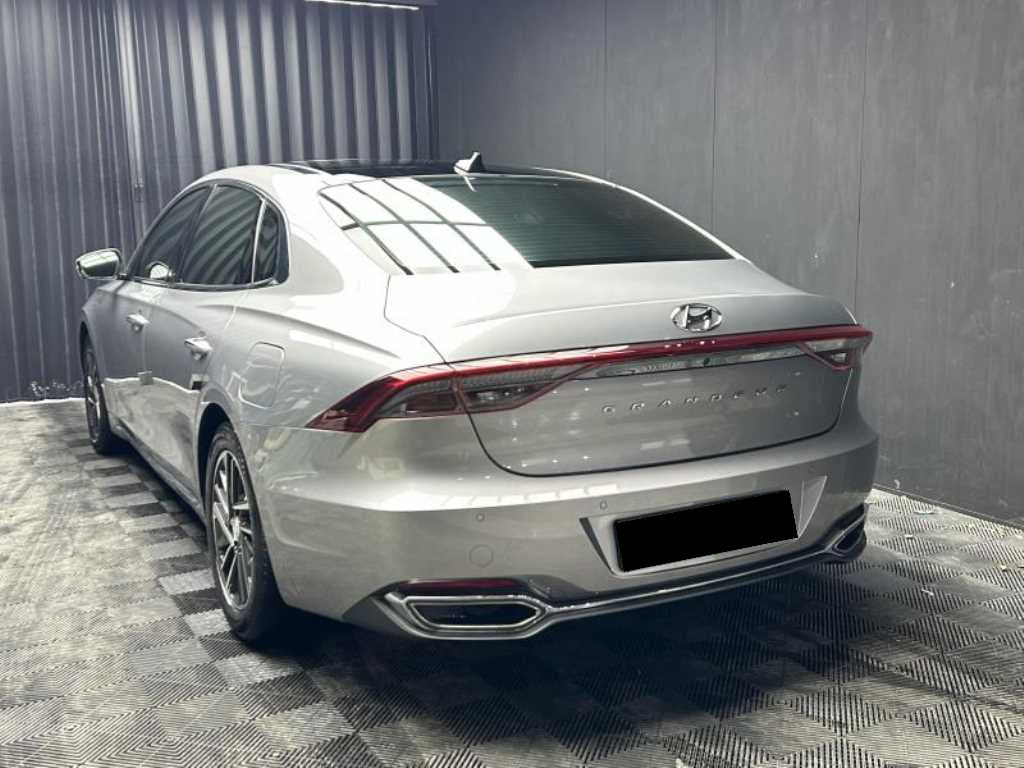 Hyundai Grandeur — photo 04