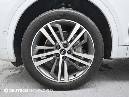 Audi Q5 — photo 05