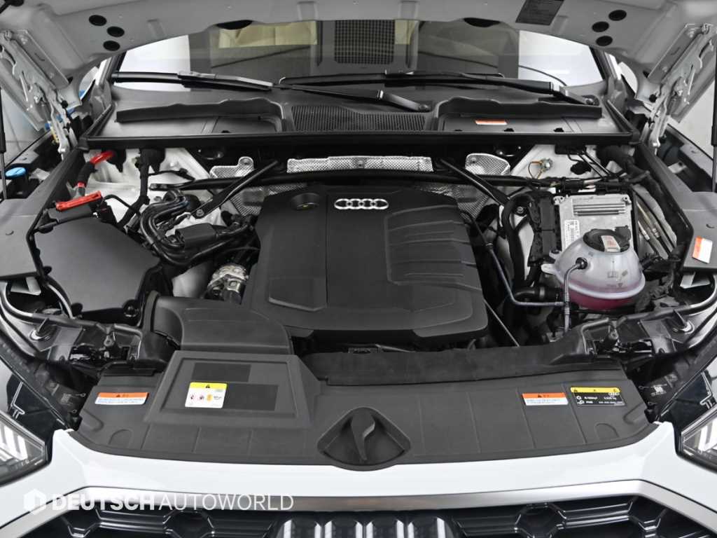 Audi Q5 — photo 06