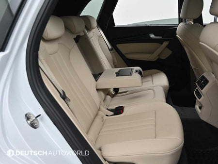 Audi Q5 — photo 12