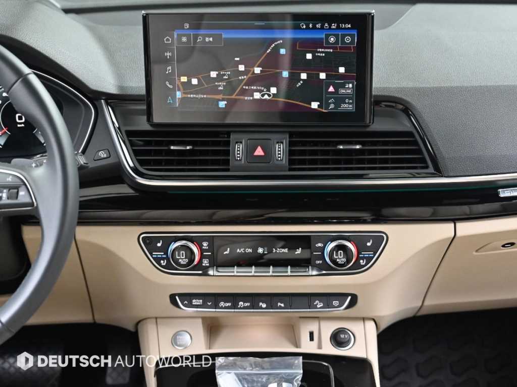 Audi Q5 — photo 14
