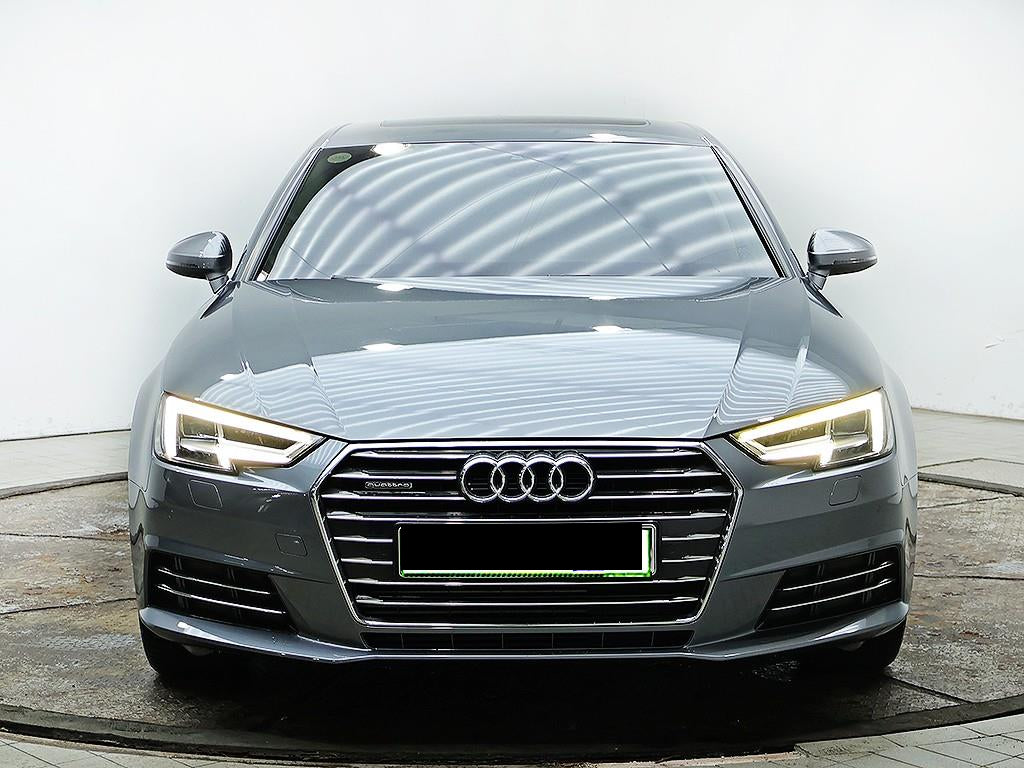 Audi A4 — photo 01