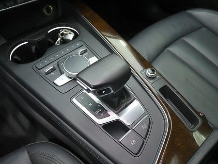 Audi A4 — photo 10