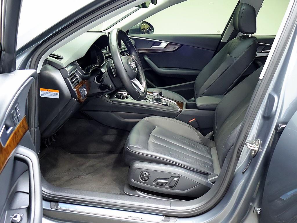 Audi A4 — photo 11