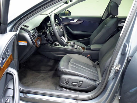 Audi A4 — photo 11