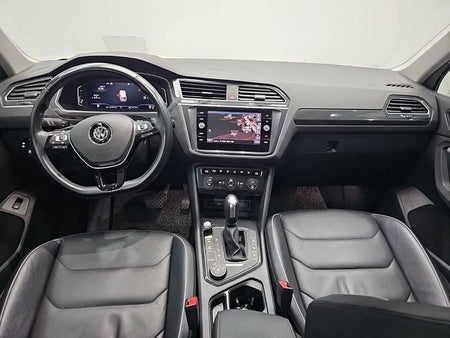 Volkswagen Tiguan — photo 07