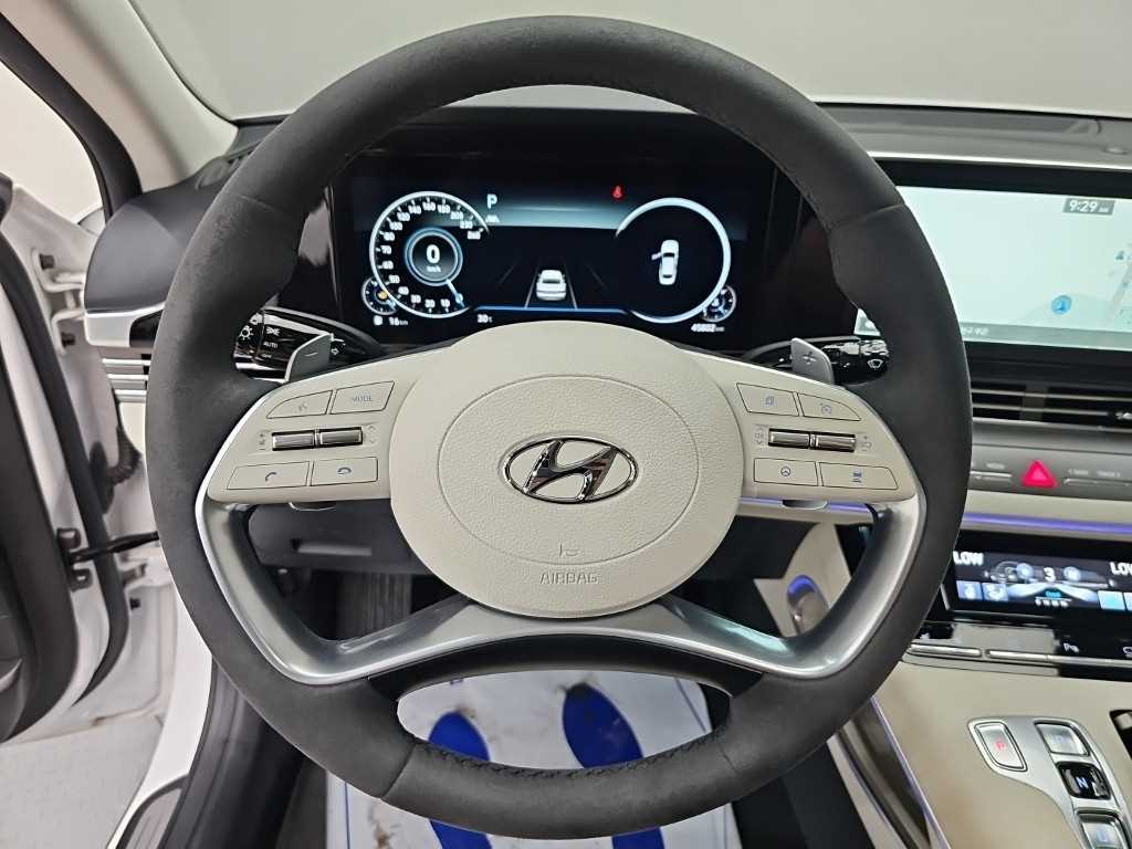 Hyundai Grandeur — photo 09