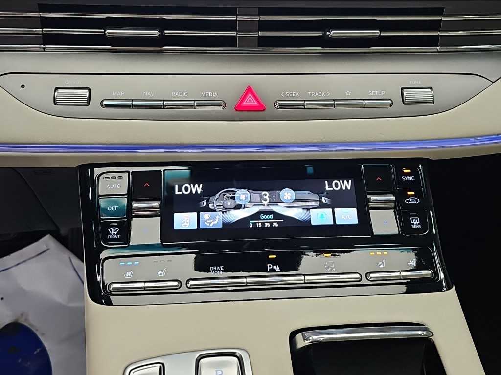 Hyundai Grandeur — photo 10