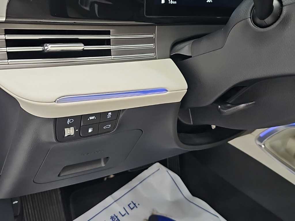 Hyundai Grandeur — photo 17