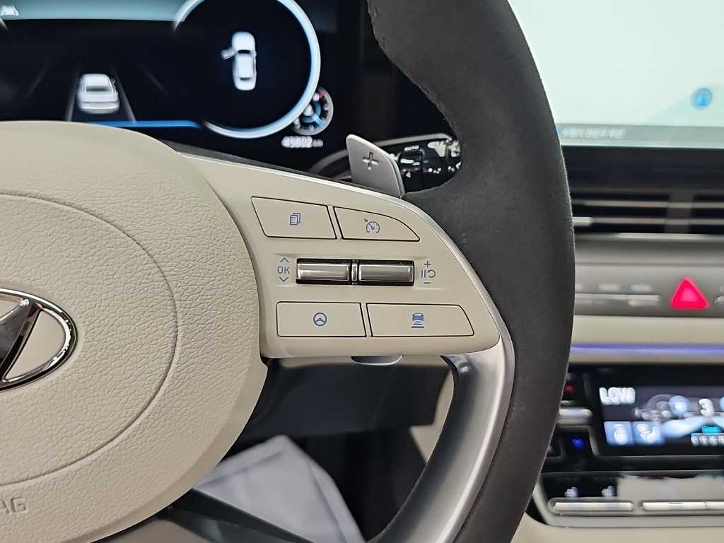 Hyundai Grandeur — photo 18