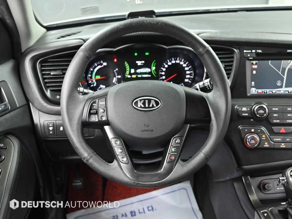 Kia K5 — photo 13