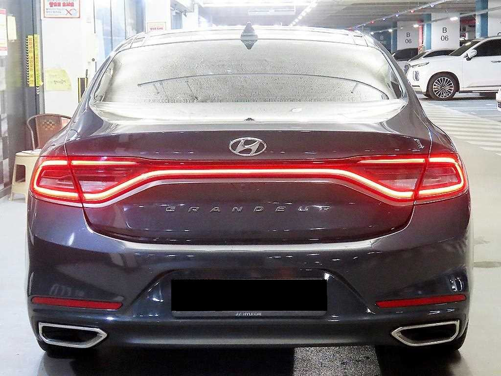 Hyundai Grandeur — photo 05