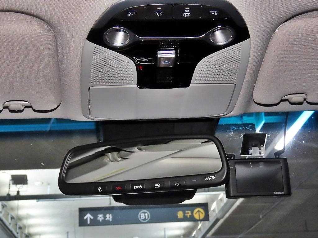 Hyundai Grandeur — photo 17