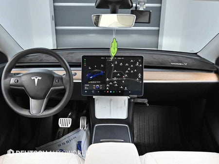 Tesla Model Y — photo 07