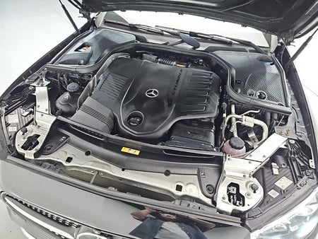 Mercedes-Benz E-Class — photo 05
