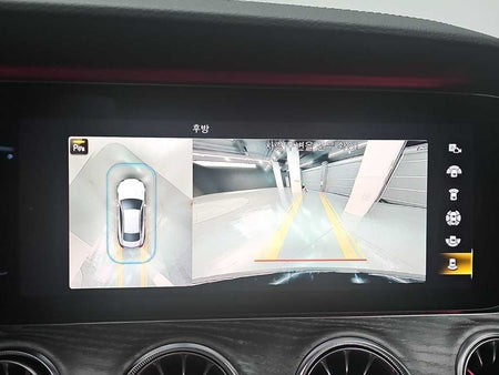 Mercedes-Benz E-Class — photo 15