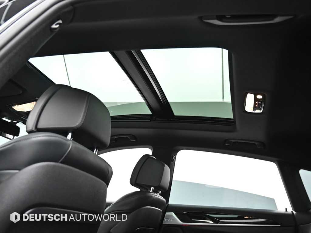 BMW Gran Turismo — photo 18