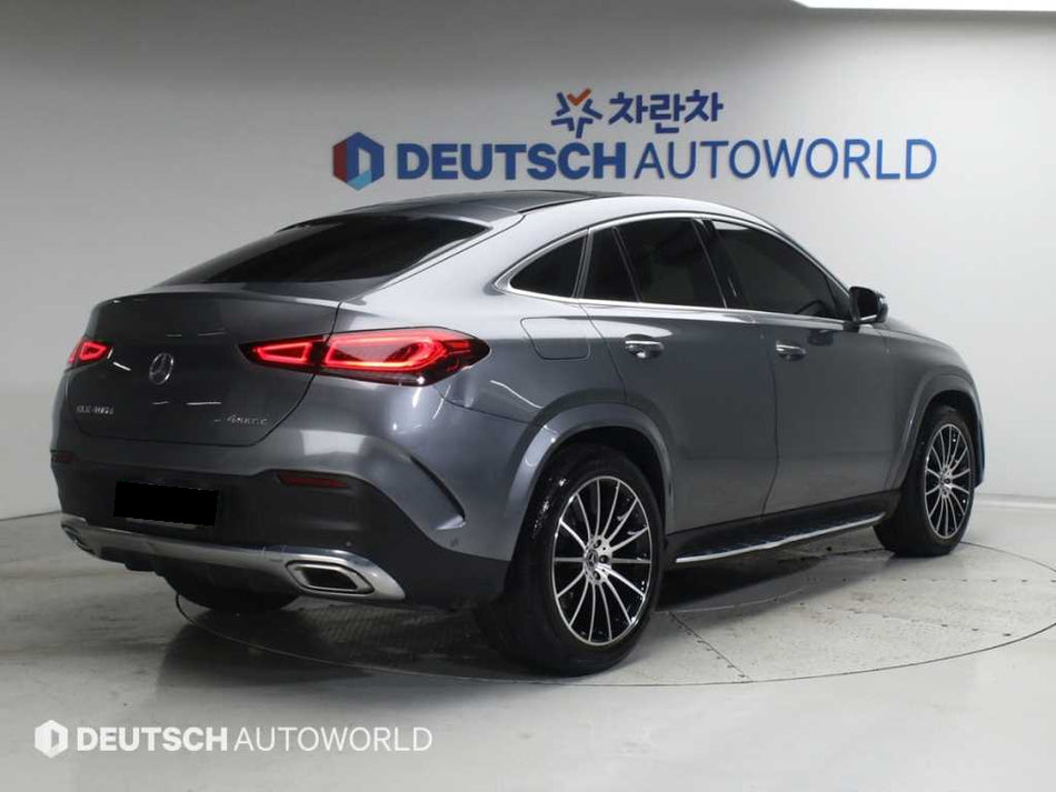 Mercedes-Benz GLE-Class — photo 02