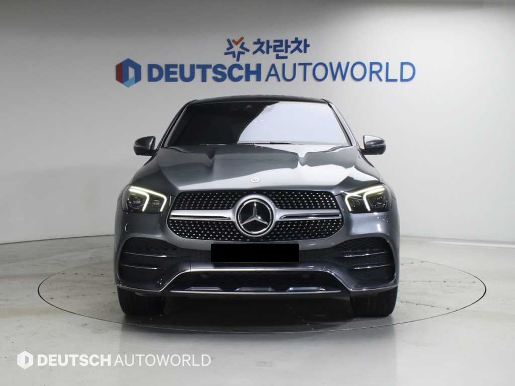 Mercedes-Benz GLE-Class — photo 03