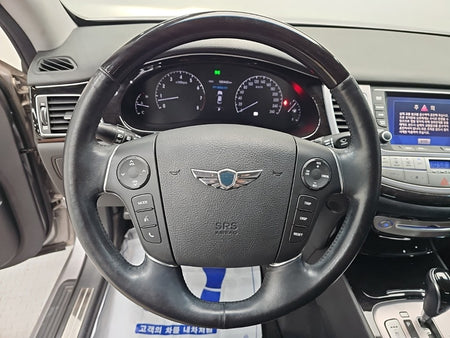 Hyundai Genesis — photo 09