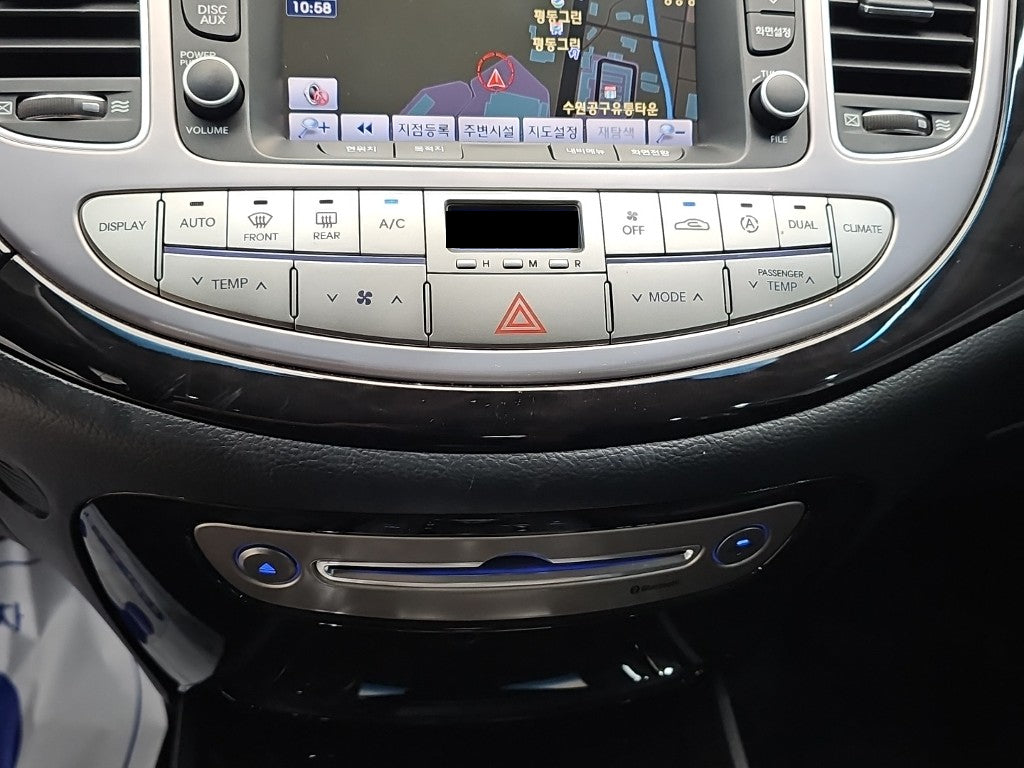 Hyundai Genesis — photo 10