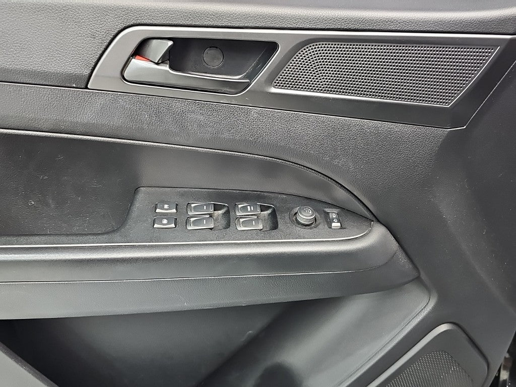 KGM Rexton — photo 16