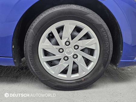 Hyundai Avante — photo 05