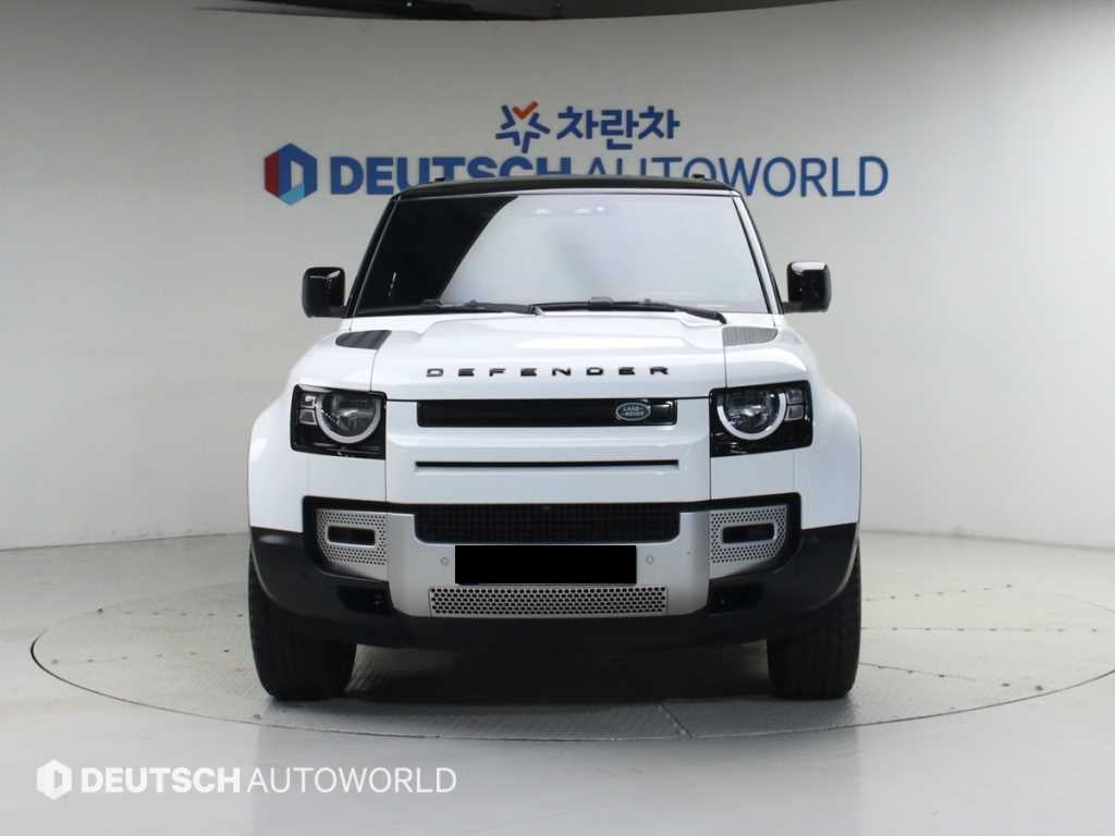 Land Rover Defender — photo 03