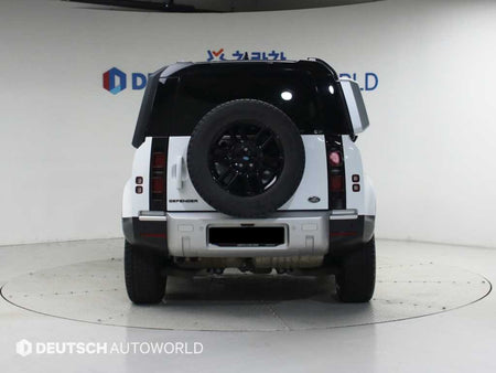 Land Rover Defender — photo 04
