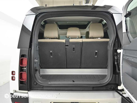 Land Rover Defender — photo 20